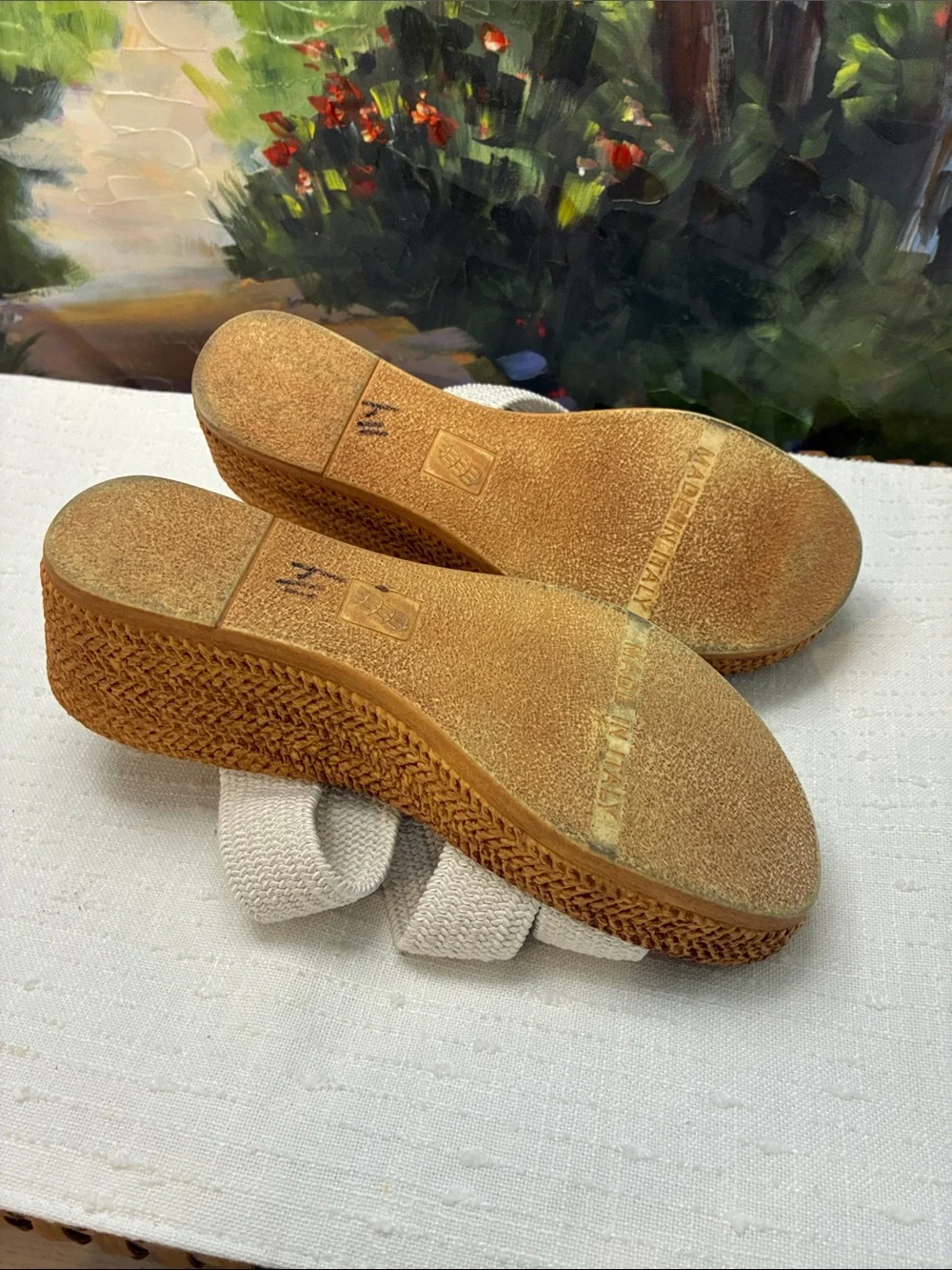 Italian Shoemakers Woven White Slide Wedge Sandals with Natural Raffia Accents - Picture 6 of 6